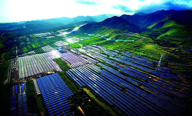 山西:光伏藍色好風(fēng)景帶來綠色好“光”景