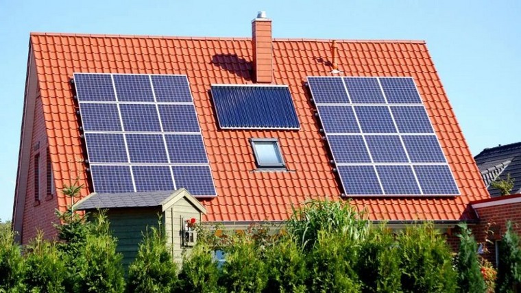 為什么叫組串式逆變器，組串式逆變器和集中式逆變器區別