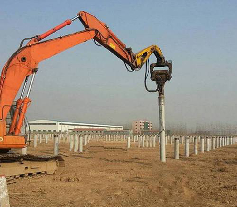 打樁機:山地光伏打樁的基本要求,光伏打樁前需要做什么工作