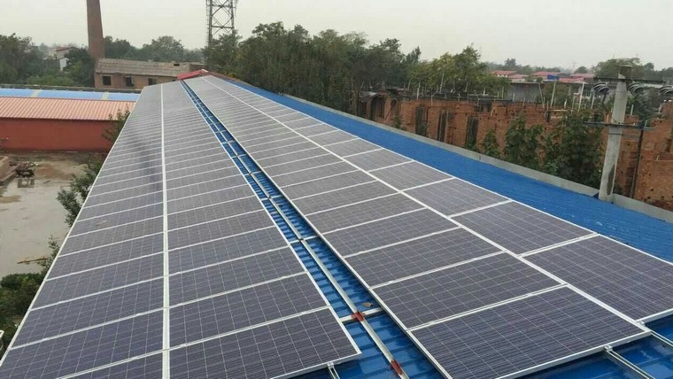 持續高溫天，為何反而對光伏發電不利