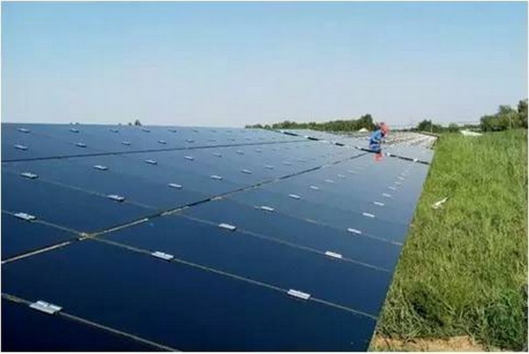 支架安裝光伏蓄電池前有哪些檢查 支架安裝光伏蓄電池前有哪些檢查